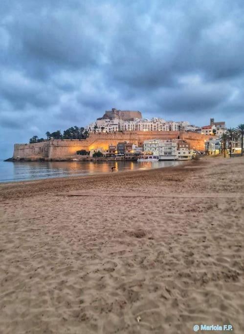 Independiente Con Vistas En Urbanizacion Privada Peñíscola