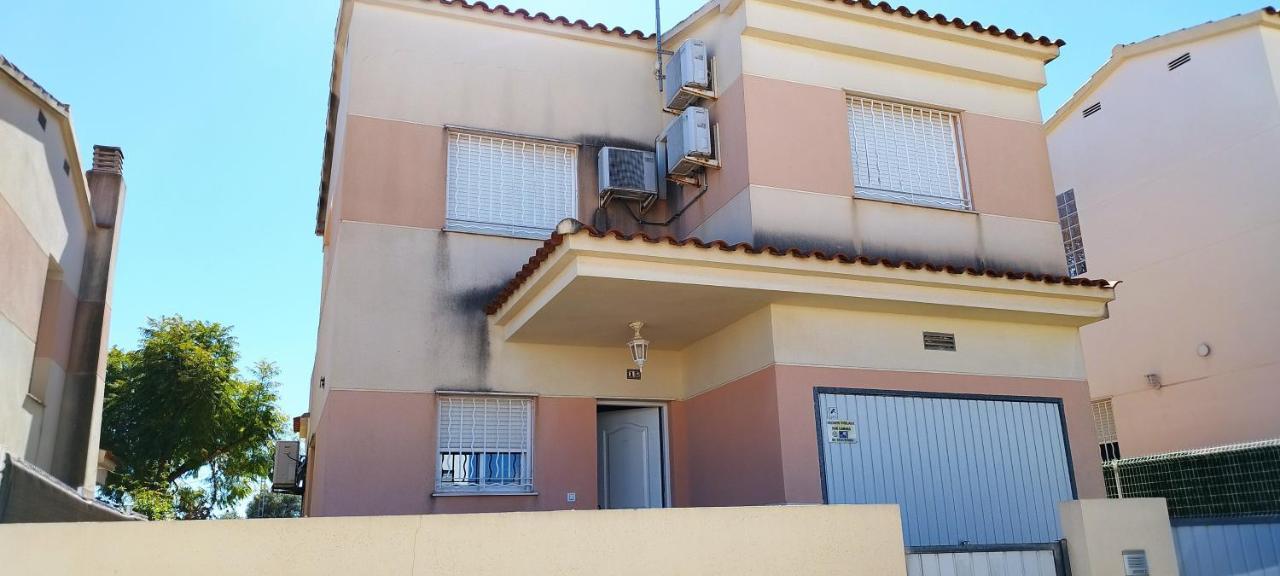 Independiente Con Vistas En Urbanizacion Privada